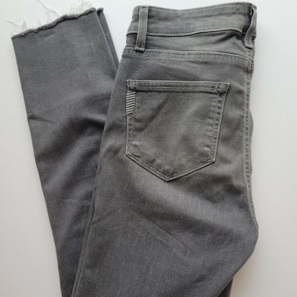 Paige Hoxton High Rise Skinny Crop Distressed Raw Hem Jean, Nila Grey - Picture 11 of 12